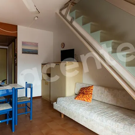 Landora Appartement *
